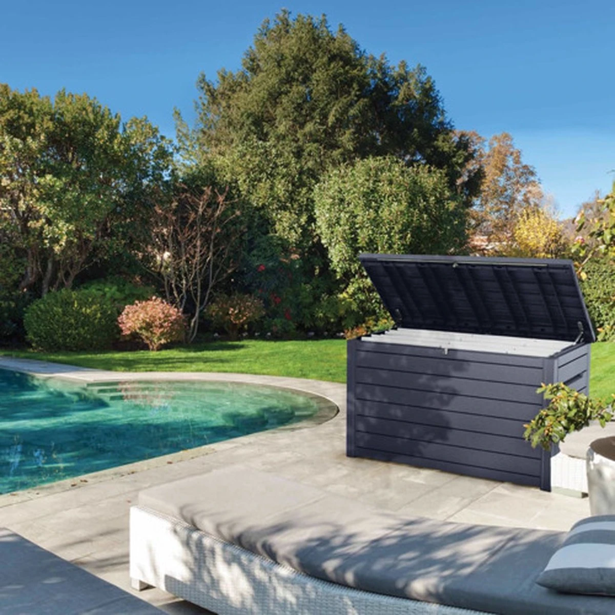 Keter Ontario Opbergbox - 870L - 147x83x86cm - Grafiet 8 Keter Ontario Opbergbox - 870L - 147x83x86cm - Grafiet - Afbeelding 8