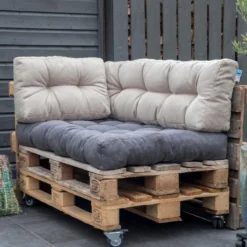 2L Home & Garden Rugkussen Metro Grijs - 60 X 40cm -Tuin Vrienden Verkoopwinkel 1200x800 225