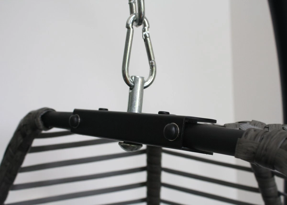 Lowander Egg Hangstoel Cocoon - Voor Binnen & Buiten - Met Standaard - Incl. Kussens 6 Lowander Egg Hangstoel Cocoon - Voor Binnen & Buiten - Met Standaard - Incl. Kussens - Afbeelding 6