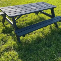 Goedkopepicknicktafels.nl | Zwarte XL Picknicktafel | Tuintafel 6 Persoons | Zwart Gespoten Gedroogd Grenen Hout! -Tuin Vrienden Verkoopwinkel 1200x899 11