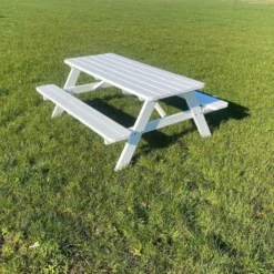 Goedkopepicknicktafels.nl | Witte XL Picknicktafel | Tuintafel 6 Persoons | Wit Gespoten Gedroogd Grenen Hout! 12 Goedkopepicknicktafels.nl | Witte XL Picknicktafel | Tuintafel 6 Persoons | Wit Gespoten Gedroogd Grenen Hout! -Tuin Vrienden Verkoopwinkel 1200x918 1
