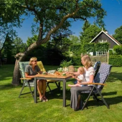 Hartman Alice Verstelbare Tuinstoel - Grijs -Tuin Vrienden Verkoopwinkel 800x1200 10